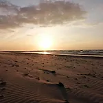 Sloneczne Chatki Vakantiehuis Dziwnówek