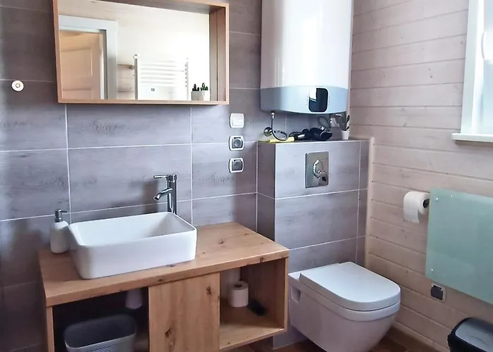 Nyaraló Sloneczne Chatki Dziwnówek