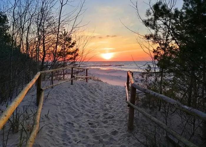 Sloneczne Chatki Nyaraló Dziwnówek